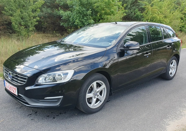 Volvo V60 cena 41900 przebieg: 219000, rok produkcji 2014 z Bielsk Podlaski małe 106